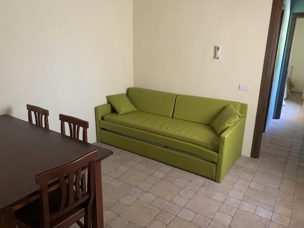 Liscia Country Relais Guest House Sant'Antonio di Gallura Eksteriør bilde