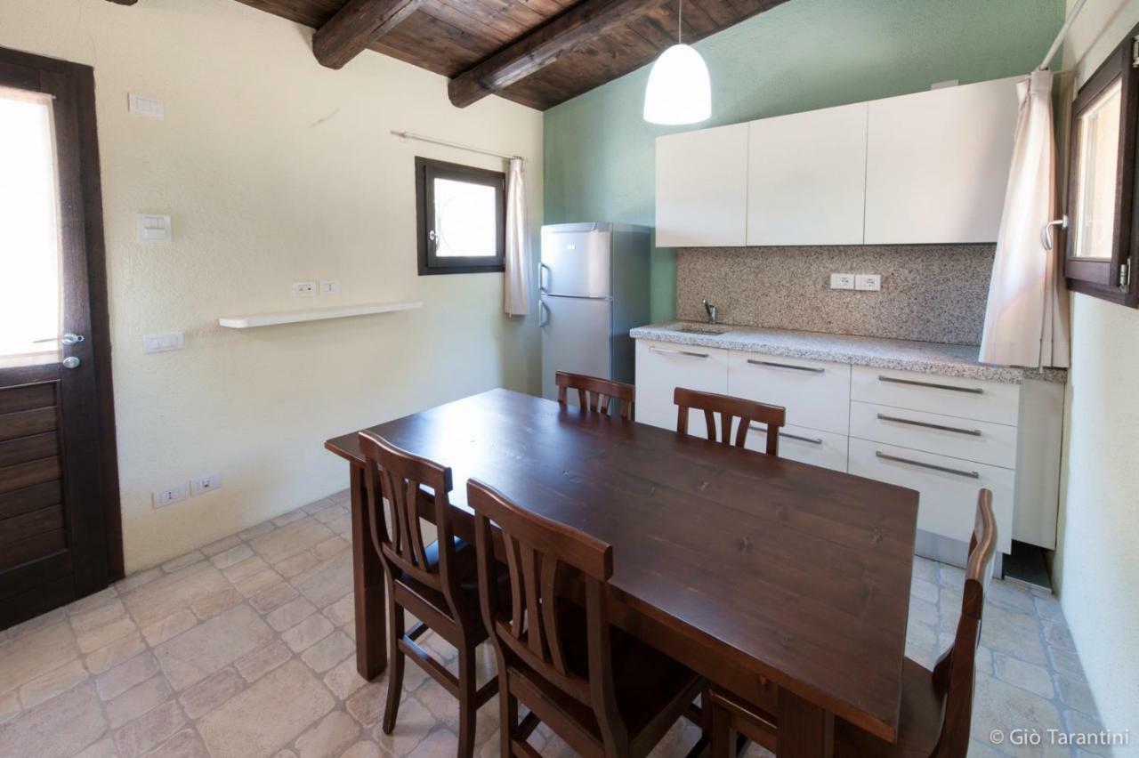 Liscia Country Relais Guest House Sant'Antonio di Gallura Eksteriør bilde