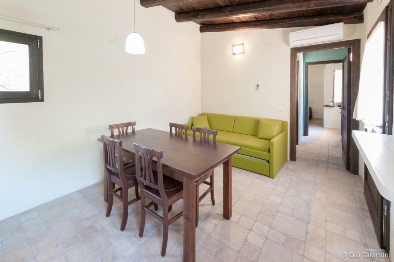 Liscia Country Relais Guest House Sant'Antonio di Gallura Eksteriør bilde